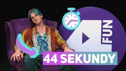 44 sekundy z Tribbsem