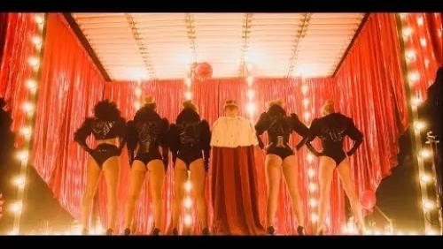 Size Queen