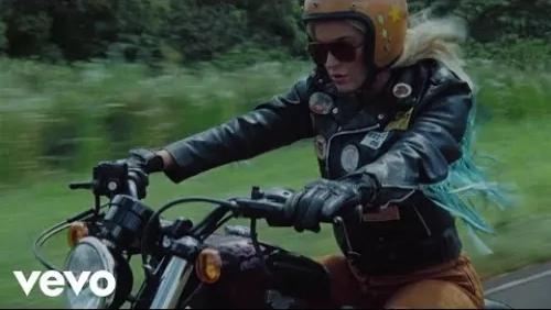 Harleys In Hawaii