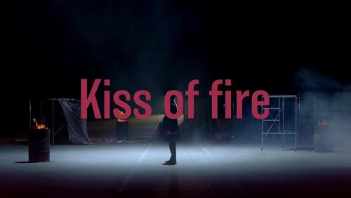 Kiss Of Fire (Live Clip)