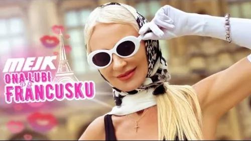 Ona Lubi Po Francusku