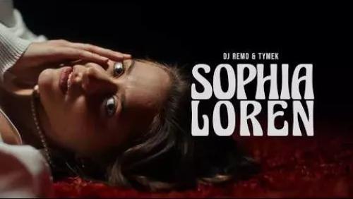 Sophia Loren 3AM