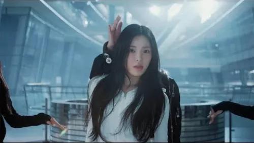 The Chase (Performance Video)