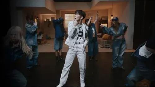 1999 (Performance Video)