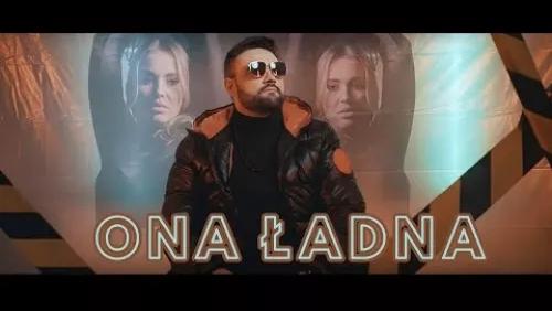 Ona Ładna
