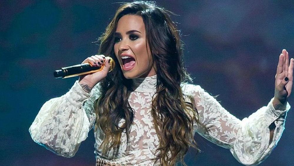Oświadczyny na koncercie Demi Lovato! Powiedzielibyście „TAK”?