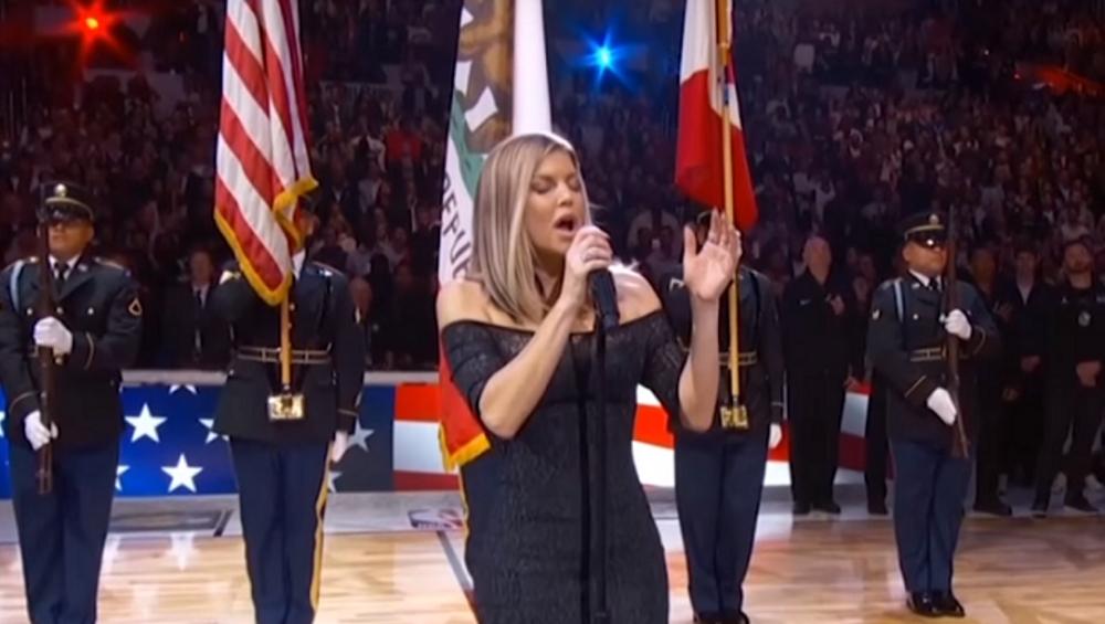 Fergie ZMASAKROWAŁA hymn Stanów Zjednoczonych! Najgorsze wykonanie?