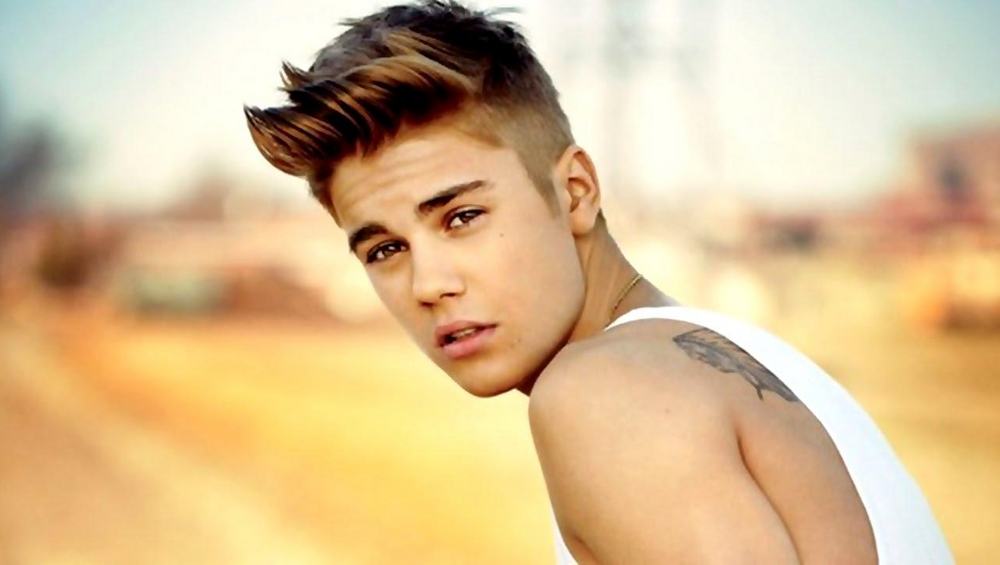 Justin Bieber śpiewa hit Taylor Swift. Zobaczcie, jak mu poszło! [WIDEO]