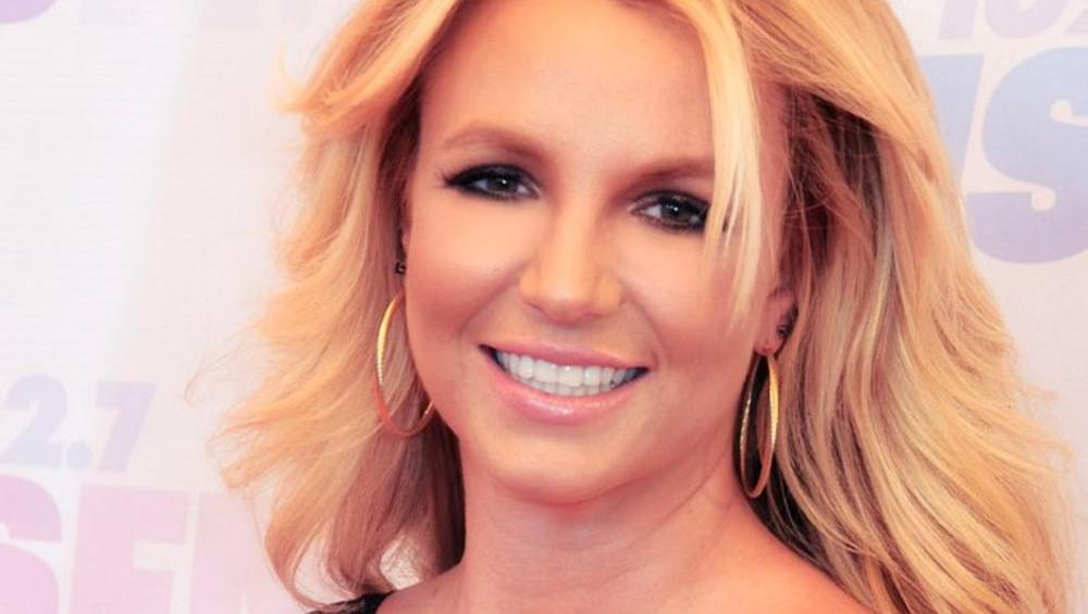 Britney Spears śpiewa „Happy Birthday” swojemu ochroniarzowi!