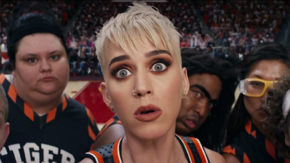 GENIALNY teledysk do „Swish swish” Katy Perry! GENIALNY teledysk do „Swish swish” Katy Perry!