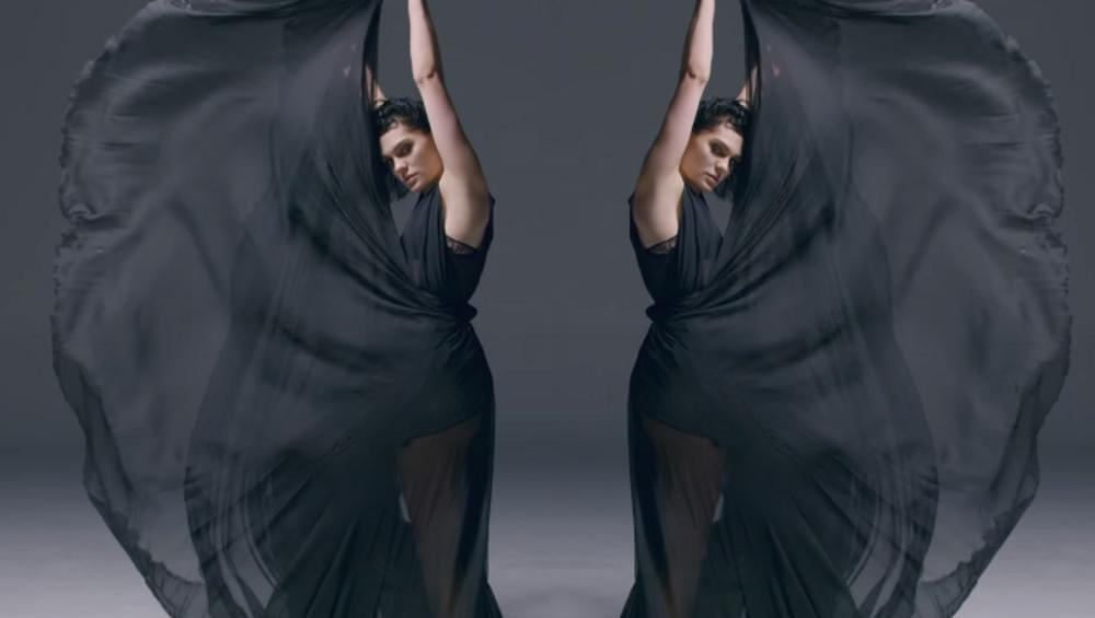 Jessie J prezentuje drugi singiel z nadchodzącej płyty "R.O.S.E" Jessie J prezentuje drugi singiel z nadchodzącej płyty "R.O.S.E"