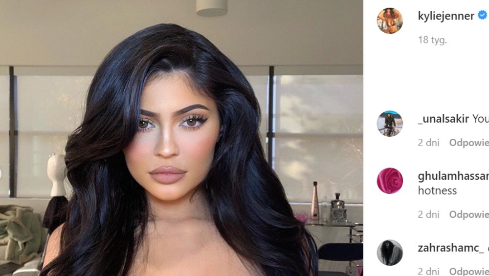 Kylie Jenner bez makijażu zszokowała fanów. „Znowu jest biała” Kylie Jenner bez makijażu zszokowała fanów. „Znowu jest biała”