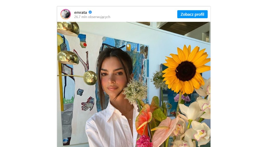 Emily Ratajkowski pokazała GORĄCE ZDJĘCIE i tatuaż nad pupą Emily Ratajkowski pokazała GORĄCE ZDJĘCIE i tatuaż nad pupą