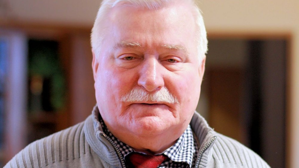Lech Wałęsa szuka pracy. "Cena do ustalenia" Lech Wałęsa szuka pracy. "Cena do ustalenia"