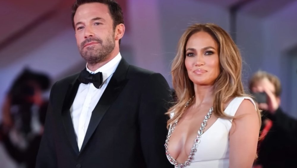 Jennifer Lopez i Ben Affleck wzięli ślub. J.Lo miała dwie suknie