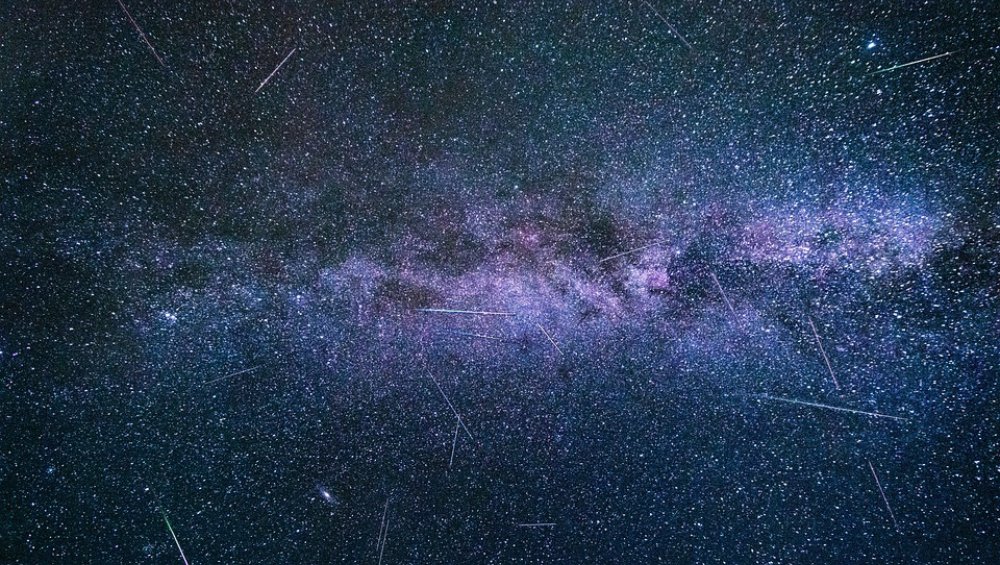 Spadające gwiazdy – grudzień 2022. Kiedy oglądać Geminidy i Ursydy?