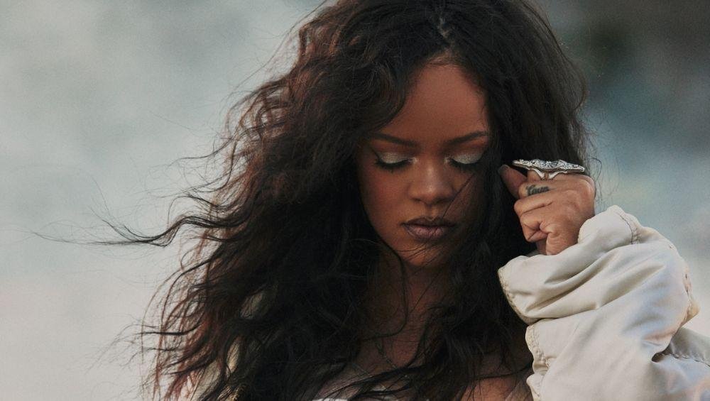 Rihanna – wiek, wzrost, dziecko, partner, hity, historia jej kariery, powrót w 2023