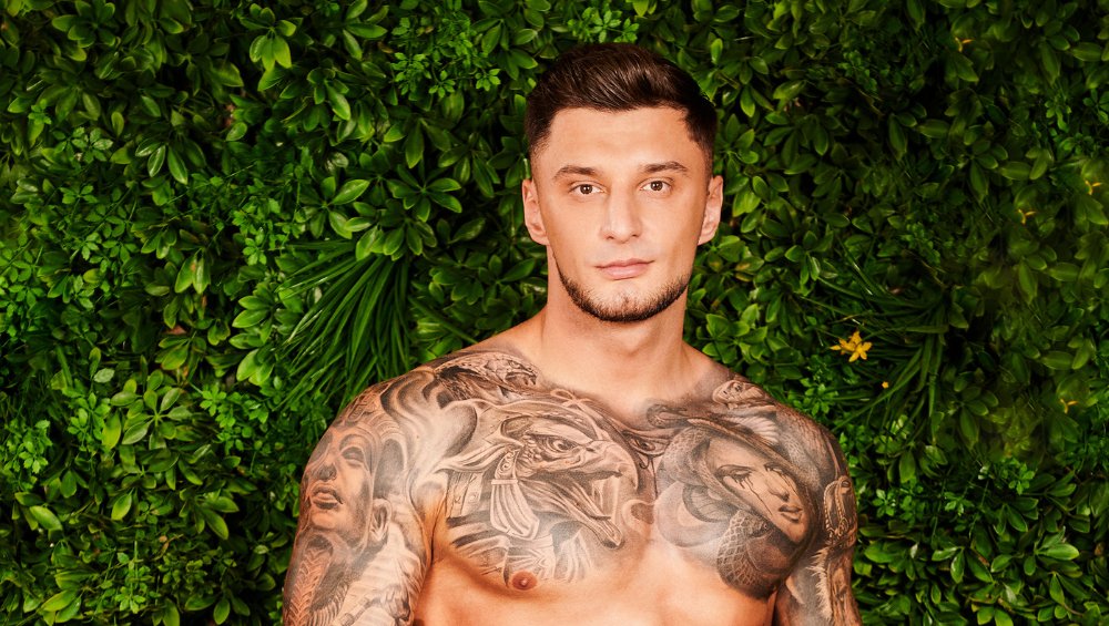 Love Island. Wyspa miłości – Jay kłamał, że jest singlem? Jego rzekoma partnerka przedstawiła dowody Love Island. Wyspa miłości – Jay kłamał, że jest singlem? Jego rzekoma partnerka przedstawiła dowody