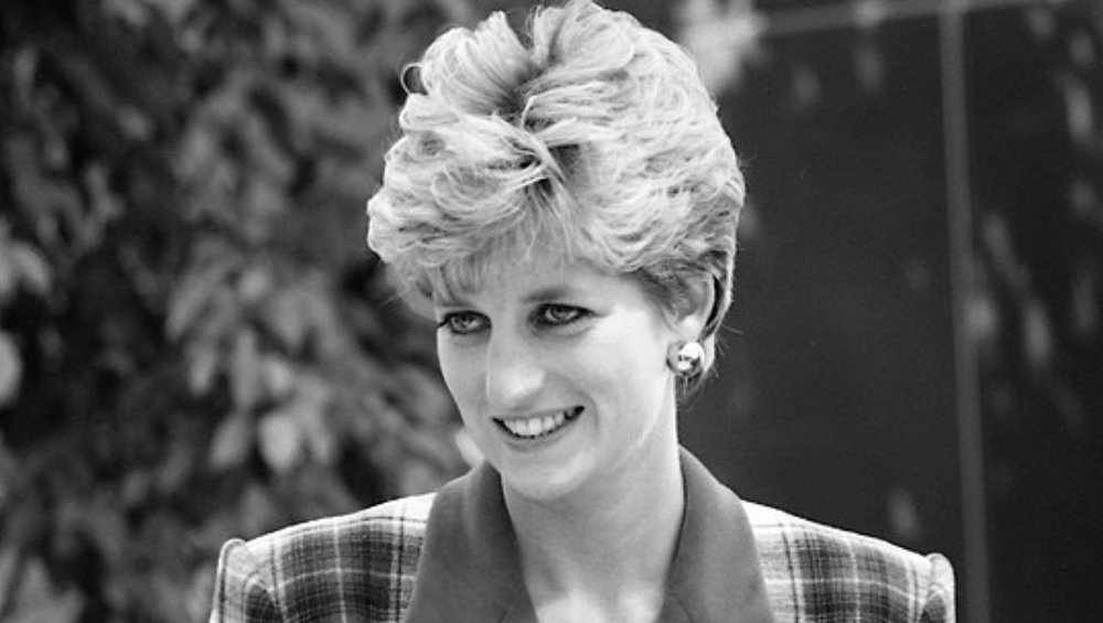 Księżna Diana mogła wyjść cało z wypadku? Patolog wskazuje na przyczynę śmierci