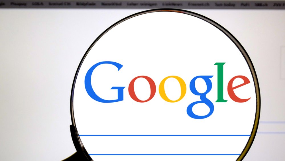 Google: czego najczęściej szukali internauci przez 25 lat? Powstało specjalne wideo