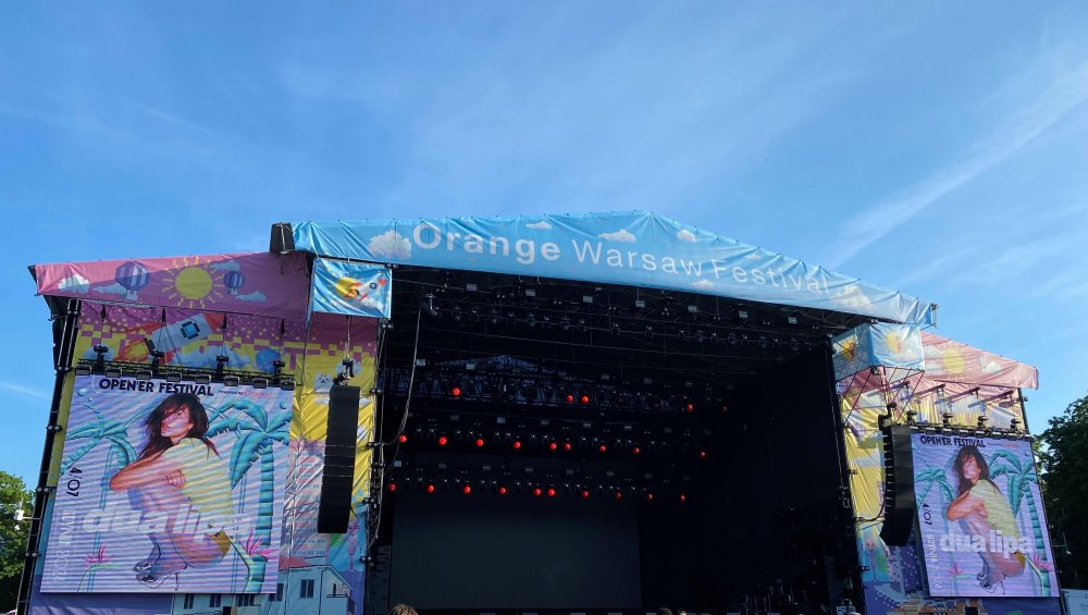 OWF 2024 z mocnym otwarciem sezonu. Troye Sivan, Nicki Minaj i Mrozu rozpalili Warszawę [RELACJA]