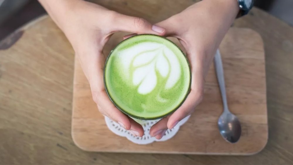 Matcha podbiła TikToka i pije ją każdy. Jednak niedługo może jej zabraknąć