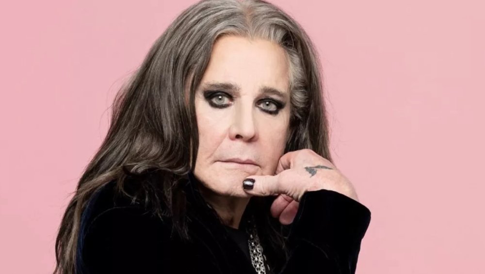 Kobieta twierdzi, że jest córka Ozzy'ego Osbourne'a. Wysłała jego rodzinie… swoje paznokcie