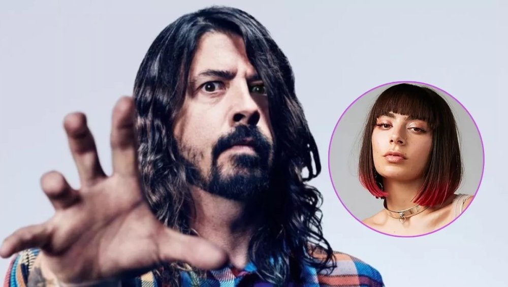 Taniec Dave’a Grohla podbił TikToka. Charli XCX zareagowała