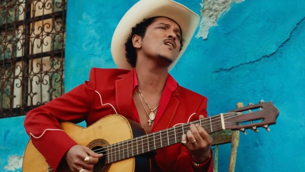 Bruno Mars wydał album po dekadzie przerwy. The Romantic już dostępny