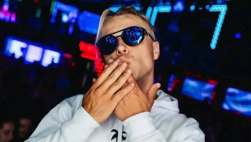 Skolim ma profil na portalu randkowym? Odpowiedział