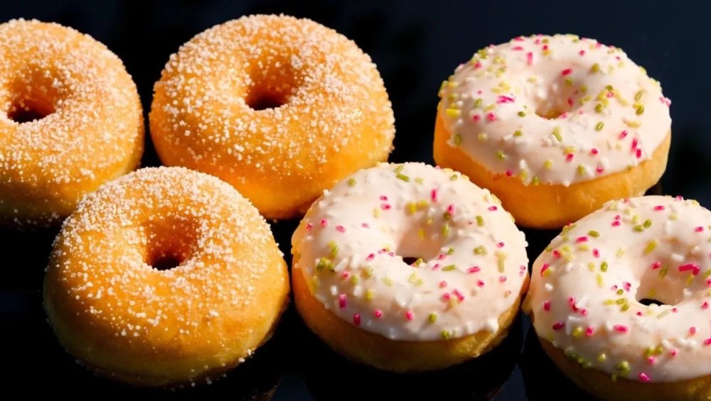 Tłusty czwartek: kiedy wypada w 2026 święto pączków i faworków?