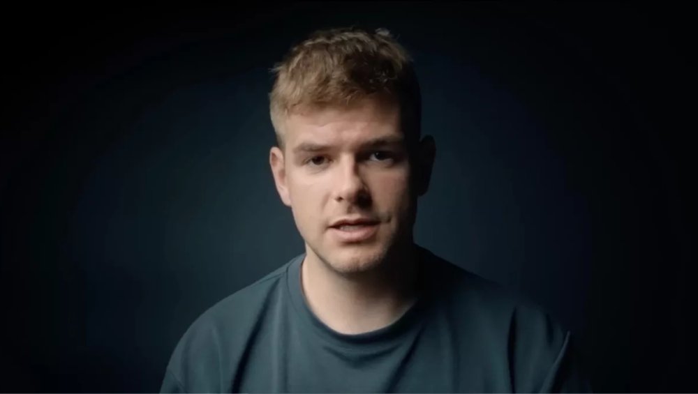 Jakub Patecki twarzą krzyżówek. Gdzie można je znaleźć?