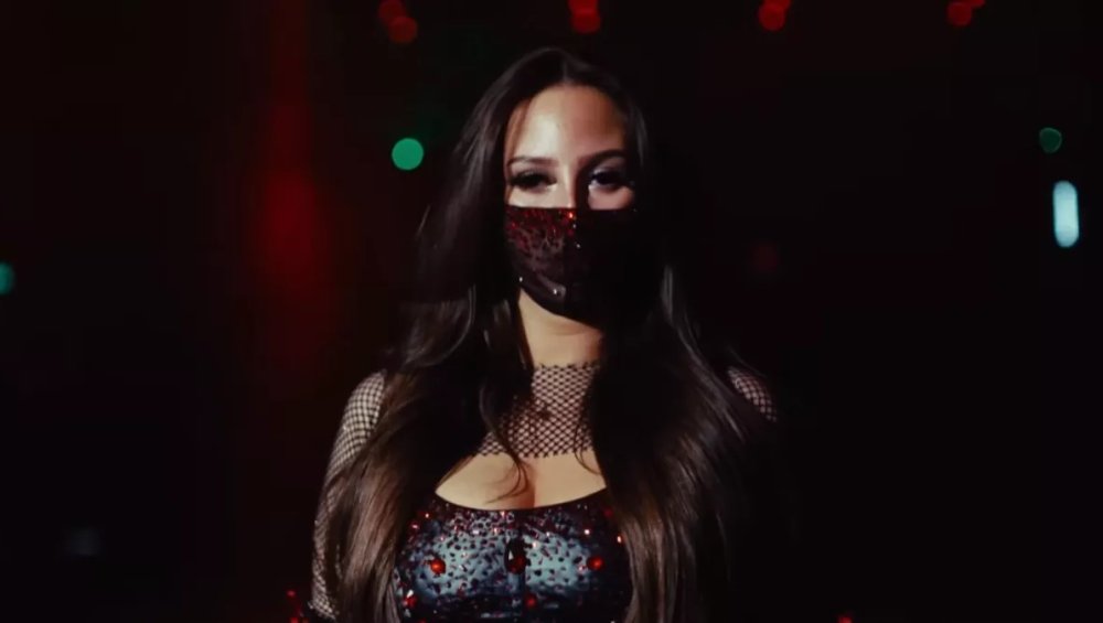Kim jest Felicia z 70. Konkursu Piosenki Eurowizji? Reprezentantka Szwecji występuje w masce