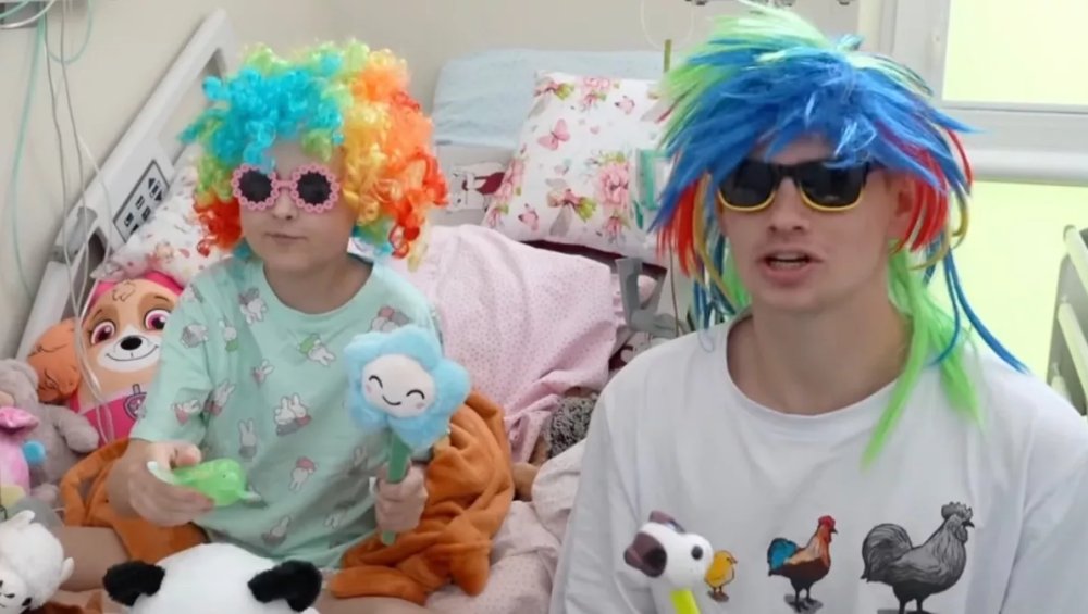 Łatwogang i Maja we wspólnym utworze. Streamer ma ważny apel