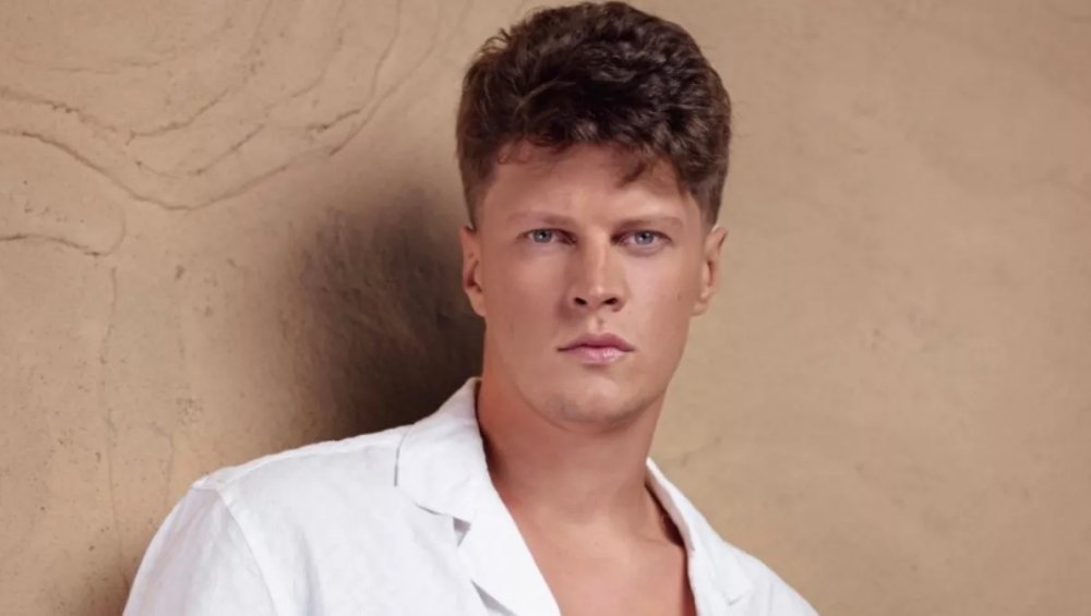 Polski reprezentant na Mister Supranational. Co wiemy o Bartoszu Gwieździe?