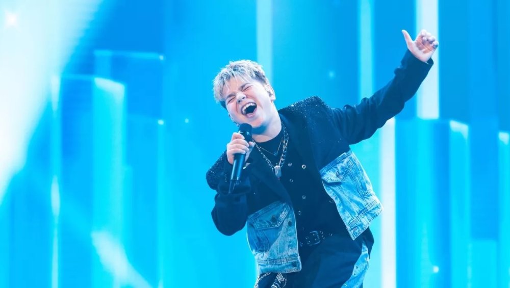 Eurowizja Junior 2026: jest fragment występu Polski i Wiktora Sasa! Tak wygląda show do Gravity
