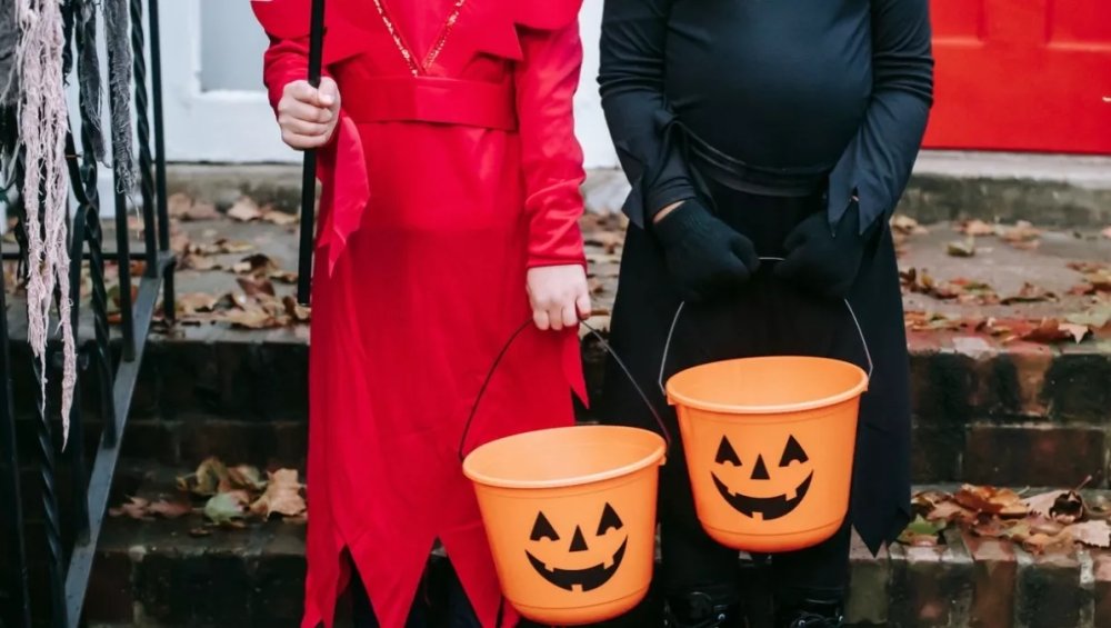 Proste przebrania na Halloween. Te kostiumy zrobisz last minute
