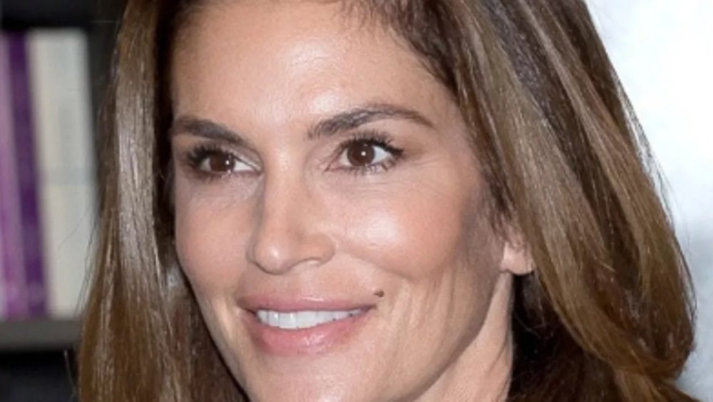 Nieoficjalna przyczyna śm*erci syna Cindy Crawford już znana
