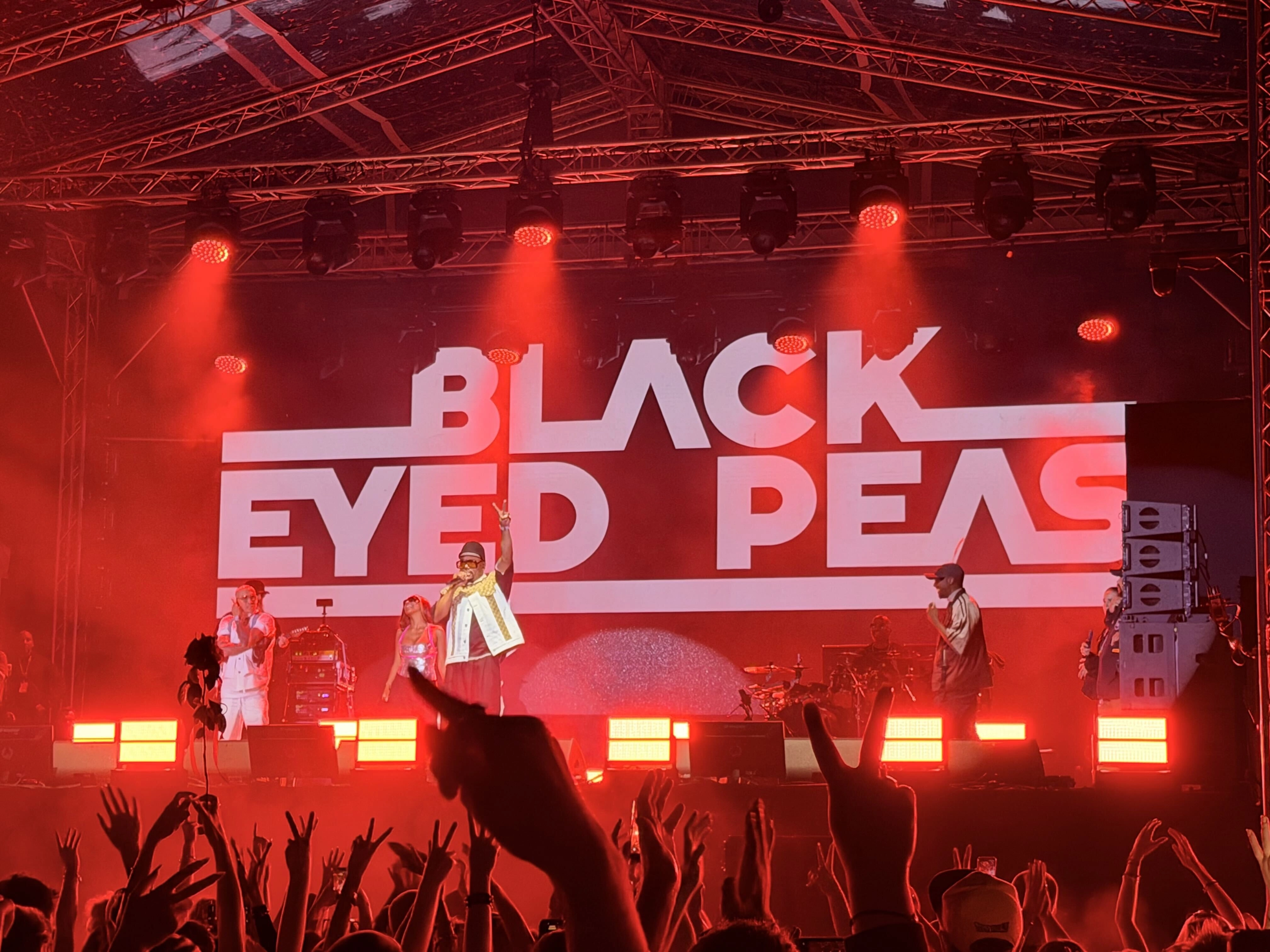 Zdjęcia z występu Black Eyed Peas na Warsaw Music Festival 2026
